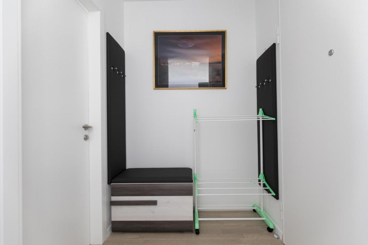 Studio Apartman Moonlight 扎达尔 外观 照片